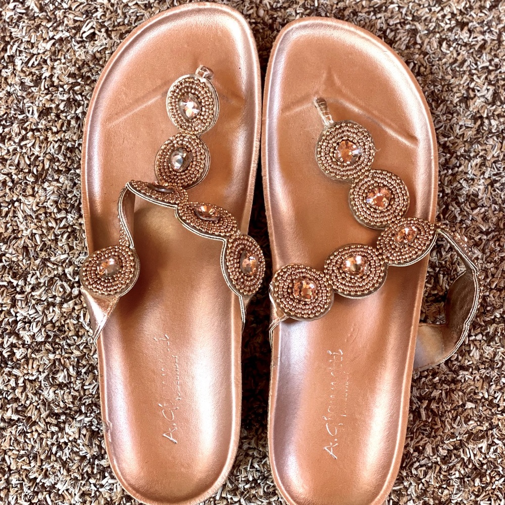 *LIKE NEW* A. Gianetti wedge sandals